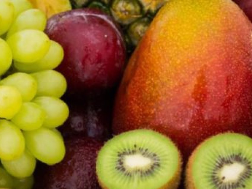 Çfarë ndodh me trupin tuaj nëse hani vetëm fruta për 72 orë?