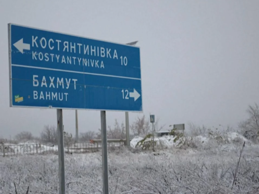 Bora e parë në Ukrainë, trupat ushtarake ruse në vështirësi, pritet kundërofensiva