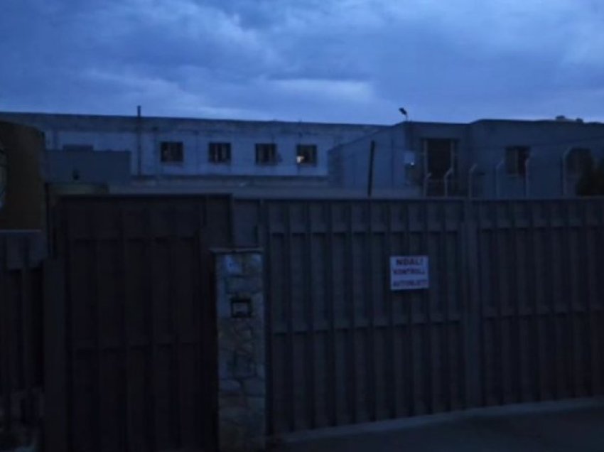 Vizita mes ministrit grek dhe Belerit, ndodh e papritura në burgun e Durrësit