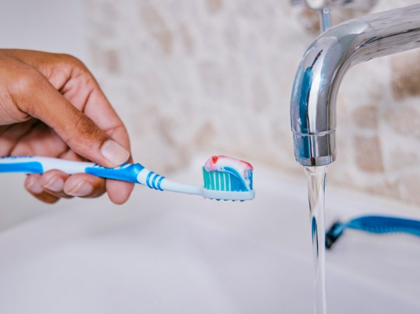 A mund të mbrojë një pastë e re dhëmbësh njerëzit me alergji nga kikirikët?