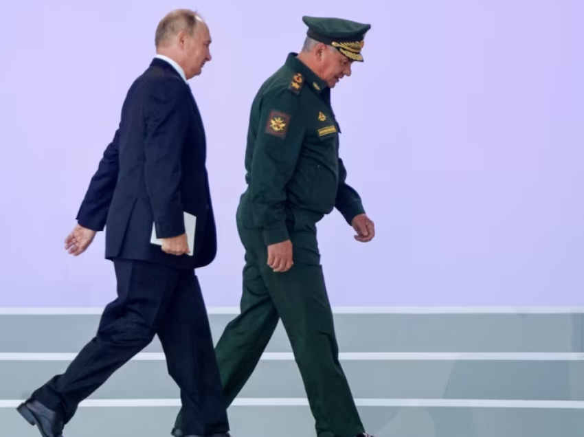 Putini e nënshkruan buxhetin më të madh të Rusisë, i rrit shpenzimet për ushtrinë