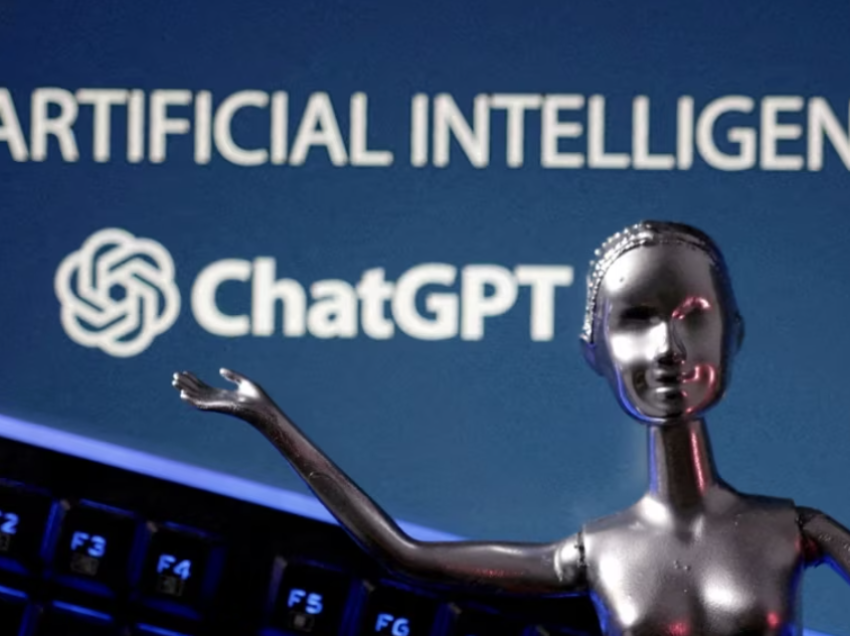 Raporti: Inteligjenca Artificiale po kontribuon në rënien e lirisë në internet