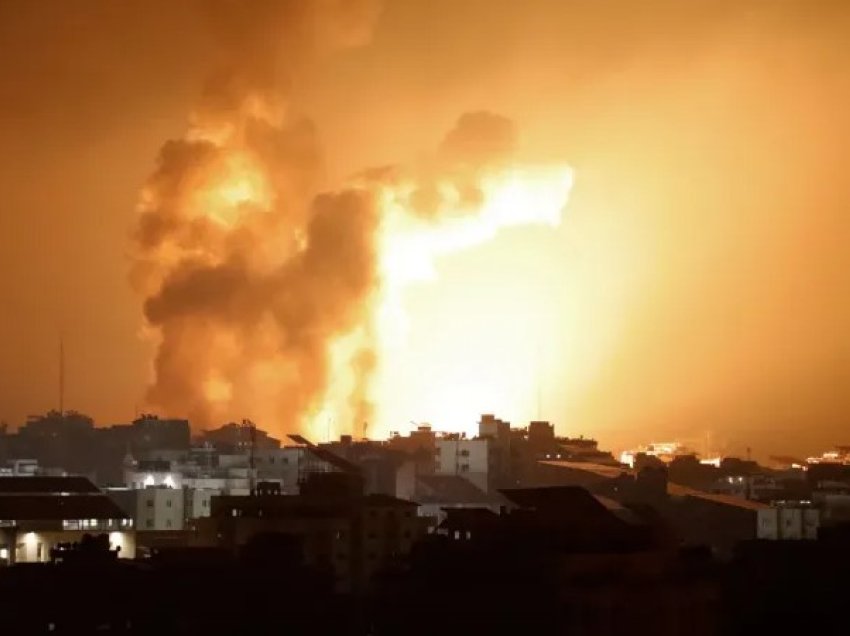 Dëgjohen shpërthime të forta në Izraelin qendror