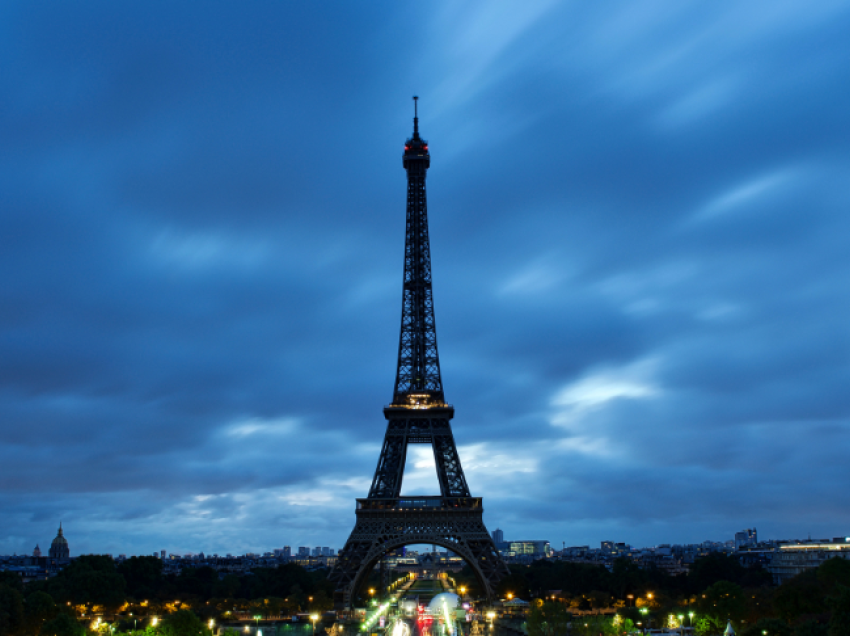 Kulla Eiffel do të ndriçohet me ngjyrat e flamurit izraelit
