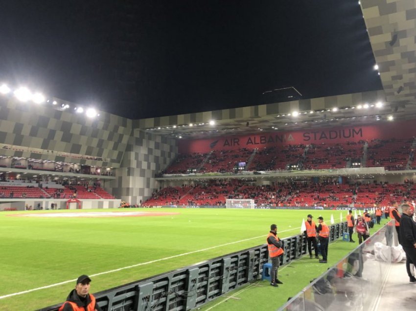 Falsifikuan bileta për ndeshjen Shqipëri - Çeki, arrestohen dy persona