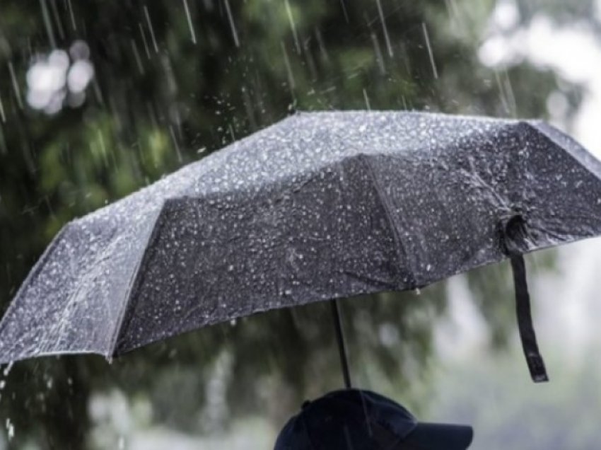 Moti në Shqipëri, reshje shiu dhe rënie të temperaturave