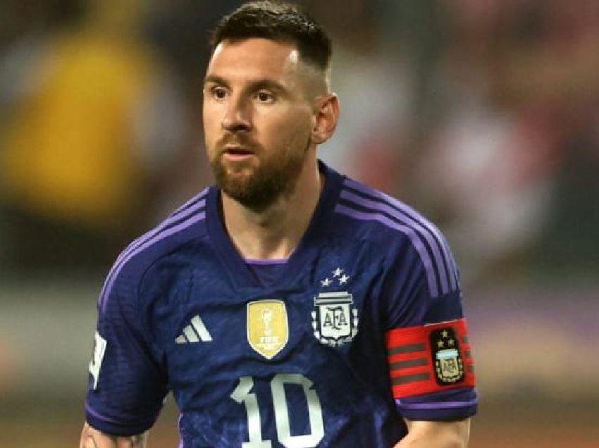 Messi vazhdon magjitë me Argjentinën