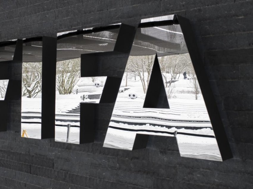 FIFA e pezullon për 20 vjet dhe e gjobit me 100 mijë euro