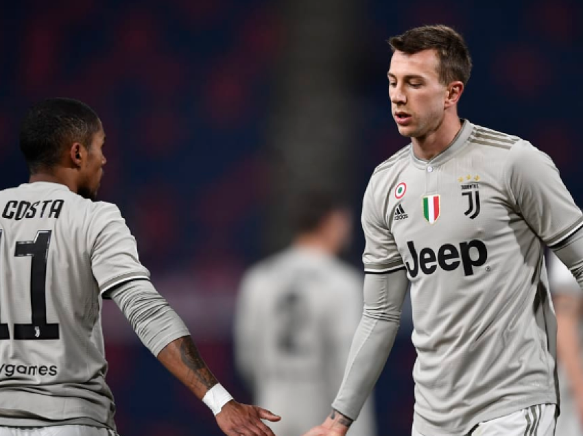 Juventusi reflekton dy rikthime