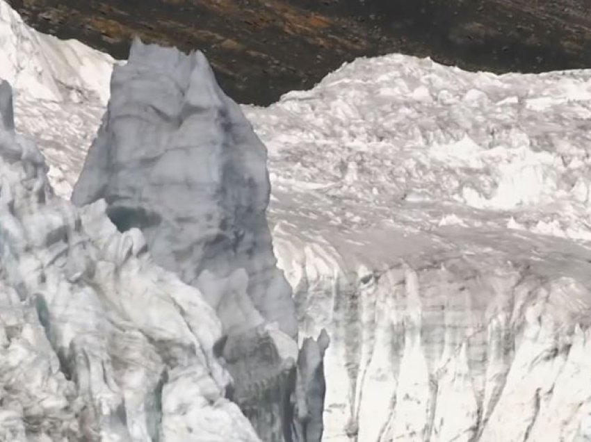 “Vala e fundit e të nxehtit në Zvicër kërcënon shkrirje të rëndë të akullnajave edhe këtë vit”