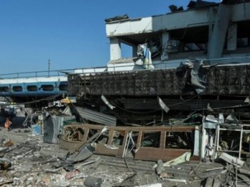Lufta në Ukrainë, shkon në 28 numri i të plagosurve nga sulmi rus në Donetsk