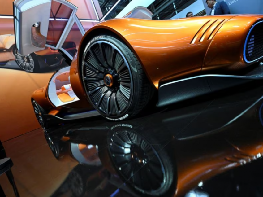 Mercedes-Benz: Evropa mund të mos jetë gati për shitjen e makinave vetëm elektrike nga viti 2030