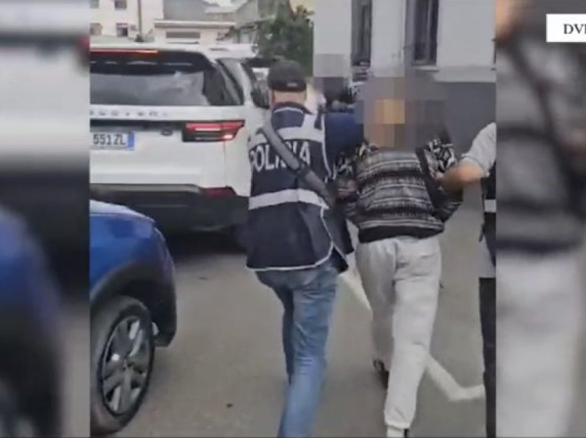 Me kallashnikov e municione në bagazhin e makinës, arrestohet 37-vjeçari në Cërrik. Në pranga dhe pasagjeri