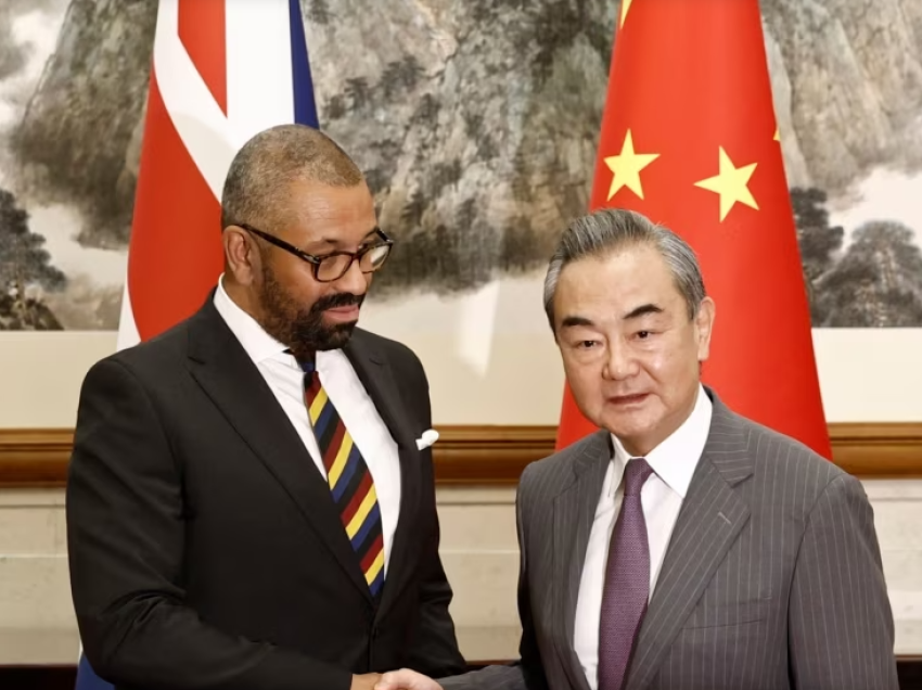 Britania fton Kinën në takimin e nivelit të lartë mbi inteligjencën artificiale