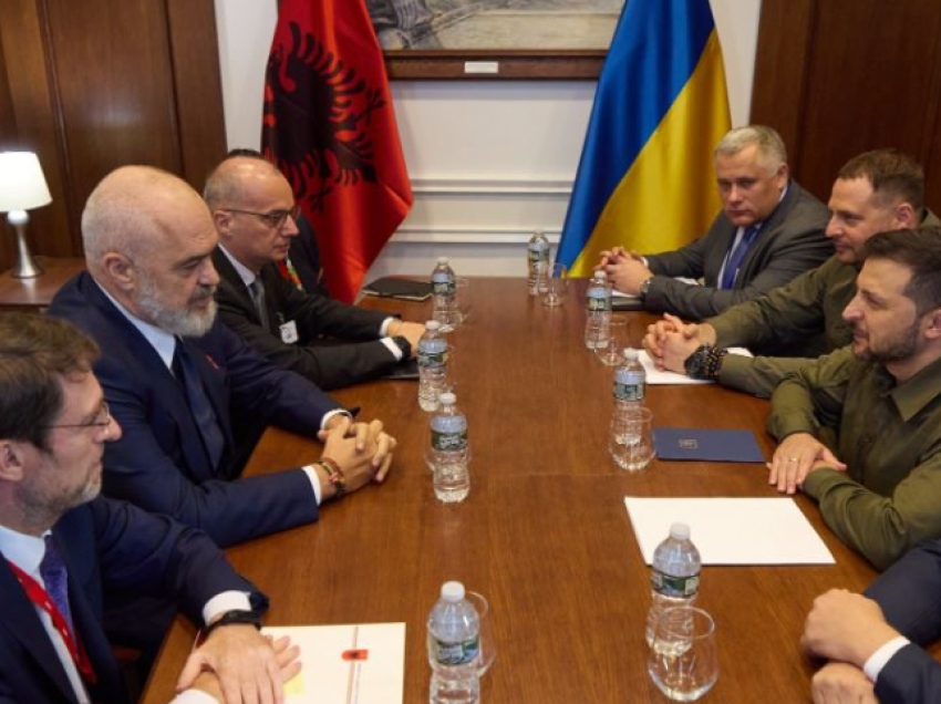 Zelenksky ndan foto nga takimi me Ramën: Falenderoj Shqipërinë për mbështetjen që i ka dhënë Ukrainës