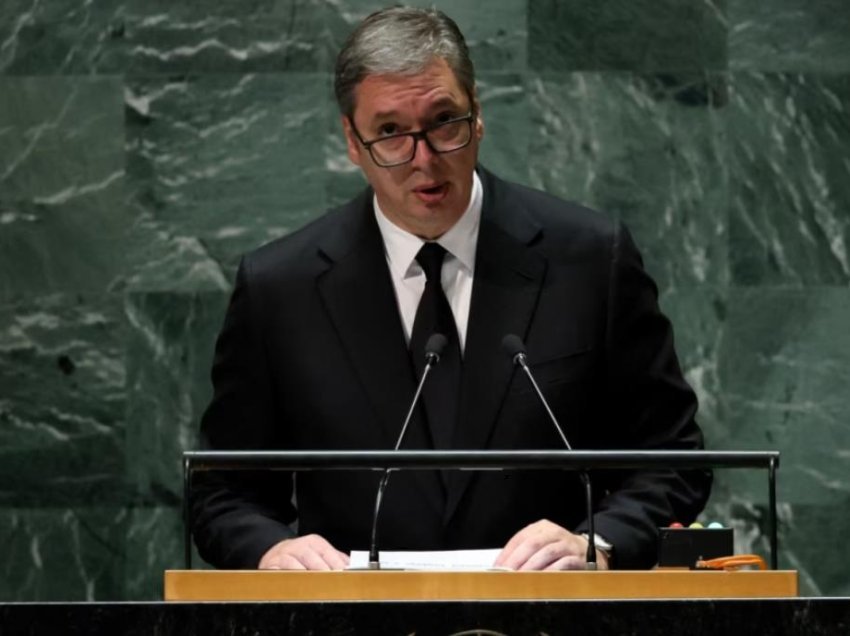 Vuçiqi ankohet në OKB: Perëndimi shkeli ligjin ndërkombëtar duke njohur Kosovën