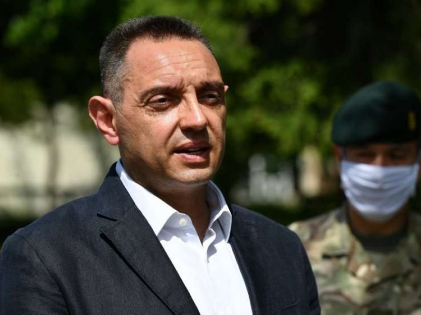 “Radojçiqi dhe Vulini 100% të përfshirë në sulmet terroriste”, “Lidhja me qendrën është e dukshme”: Bogdanoviq dhe Biserko komentojnë ngjarjet e djeshme