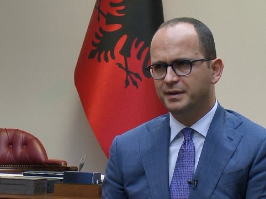 Ditmir Bushati: Qeveria shqiptare duhet ta shohë Serbinë me sytë e Kosovës
