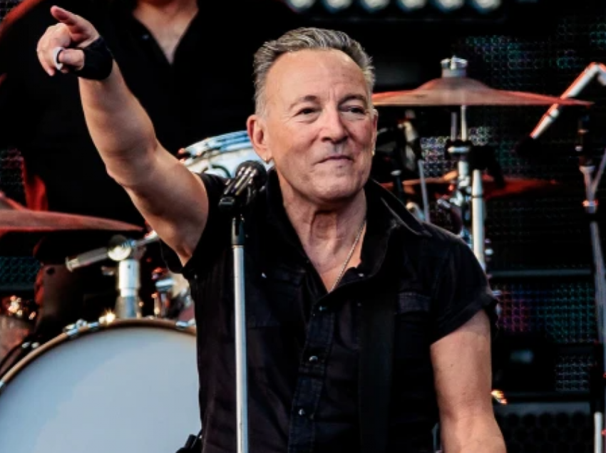 Bruce Springsteen anulon të gjitha koncertet e planifikuara për vitin 2023 për shkak të problemeve shëndetësore