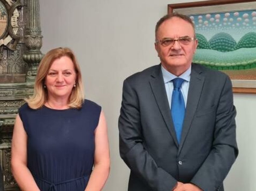 Deputetja shqiptare në Kroaci komenton raportimet për ambasadorin Martin Berishaj