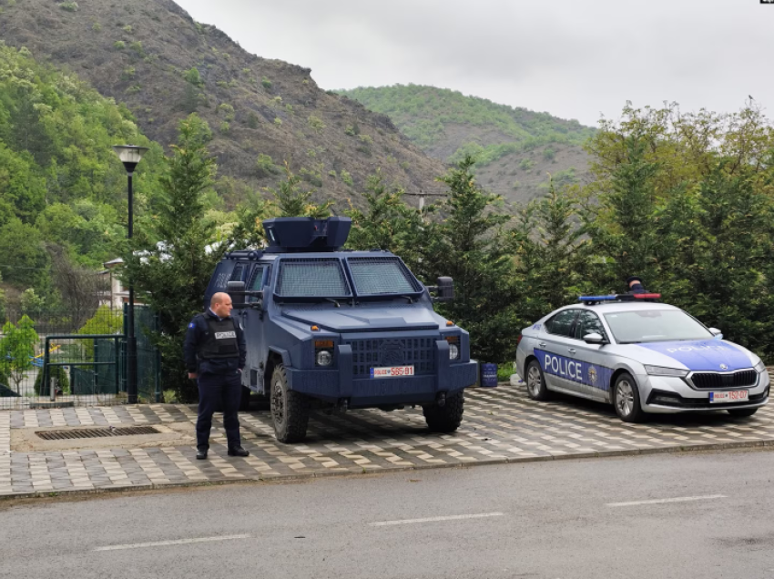 Shefi i EULEX-it: Bashkë me PK-në dhe KFOR-in po monitorojnë situatën e sigurisë në katër komunat veriore