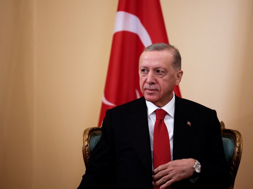 Erdogan: Nuk ka asnjë shenjë se Hamasi do të zhvendosë bazën nga Katari