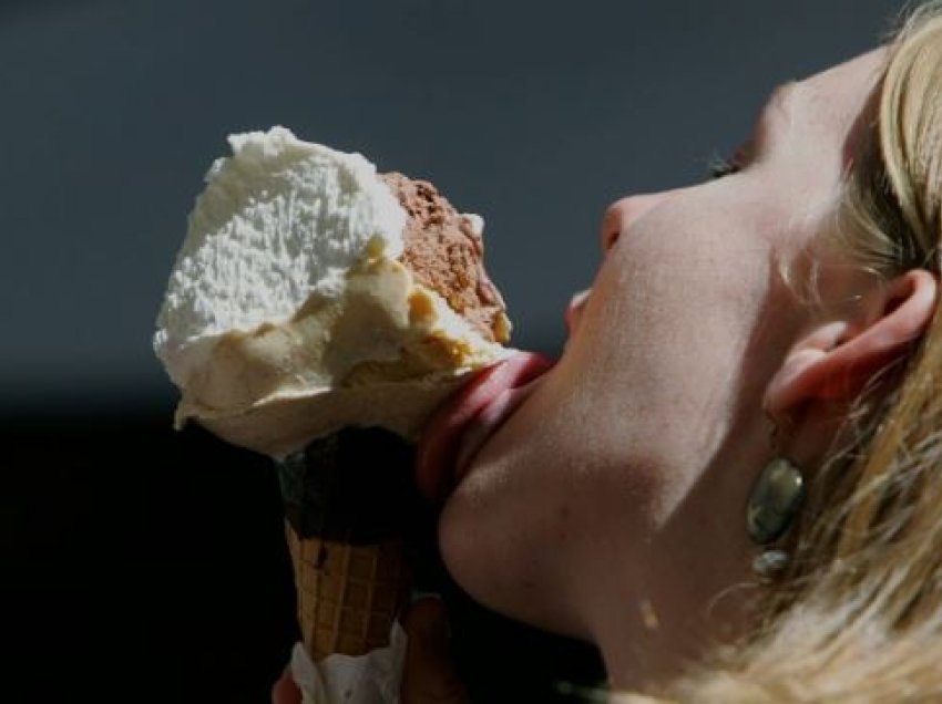 Qyteti italian do ta ndalojë shitjen e akulloreve dhe picave pas mesnatës