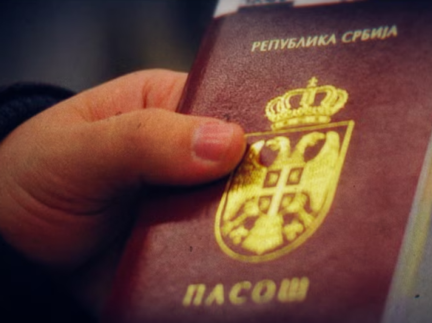 BE krijoi një precedent të rrezikshëm me liberalizimin e vizave për shtetasit e Kosovës me pasaporta të Serbisë