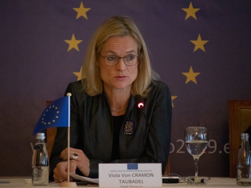 Von Cramon: Nuk ekziston arsyeja më për masat e BE-së ndaj Kosovës