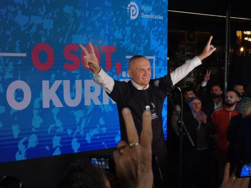 Meta i shkon te shtëpia liderit demokrat: Moj Serbi, murin ta prisha se më thonë Sali Berisha