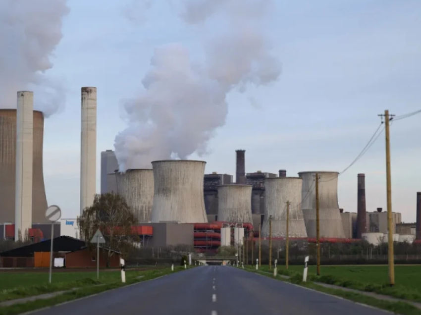 “Marrëveshje historike”/ Ministri i Mbretërisë së Bashkuar: G7 do të mbyllë fabrikat e qymyrit deri në vitin 2035