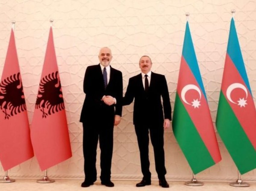 Rama uron Aliyev për rizgjedhjen si president: Lider i padiskutueshëm i Azerbajxhanit mik