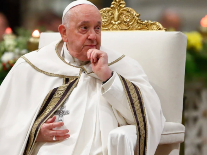 Papa Françesku: Hipokrizi që të kritikohet bekimi për komunitetin LGBT