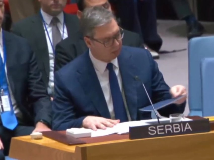 Vuçiq: Vendimi për dinarin, sulm ndaj popullatës serbe në Kosovë