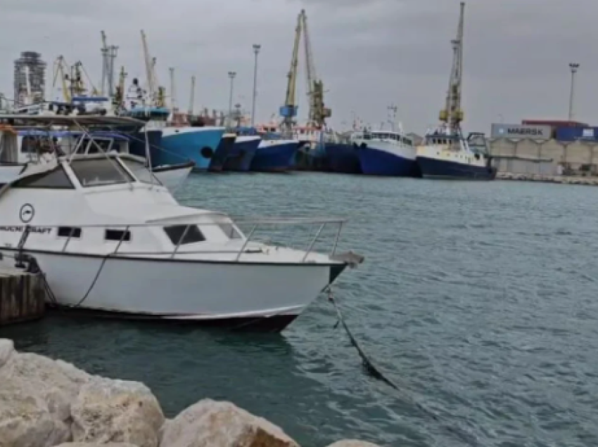 Përkeqësimi i kushteve të motit, kapiteneria e Portit të Durrësit jep detaje: Tragetet për në Bari dhe anasjelltas janë nisur