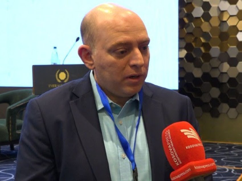 ​Perdiakris: Kosova është duke u zhvilluar shpejtë, shteti duhet të investojë më shumë në media