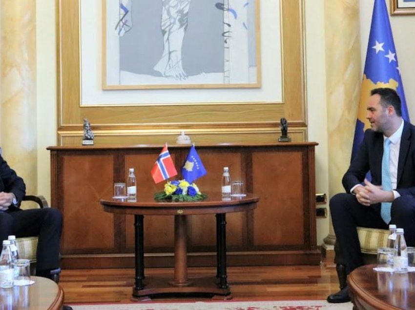Konjufca takohet me ambasadorin e ri jorezident të Norvegjisë
