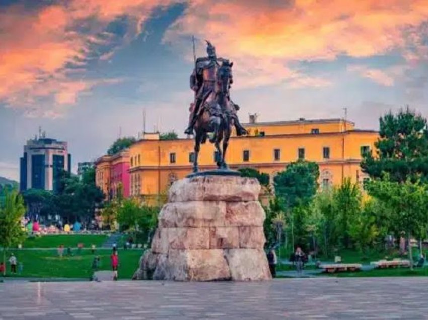 Tirana në qendër të mediave botërore, Veliaj: Pritëm dy herë më shumë turistë spanjollë se një vit më parë
