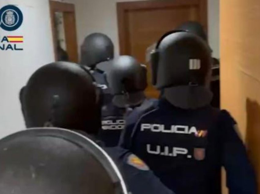 Spanjë, arrestohen 17 persona në lidhje me një grup kriminal shqiptar