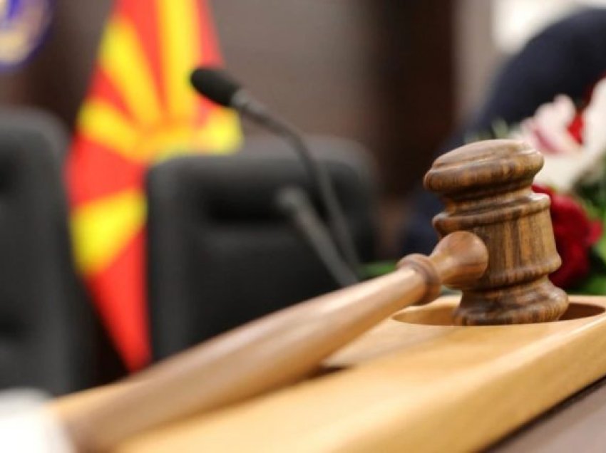 Ligji për gjykatës dhe prokurorë në Maqedoninë e Veriut nxit reagime