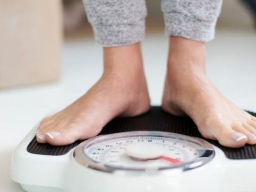9 mënyra për të humbur peshë pa bërë ushtrime