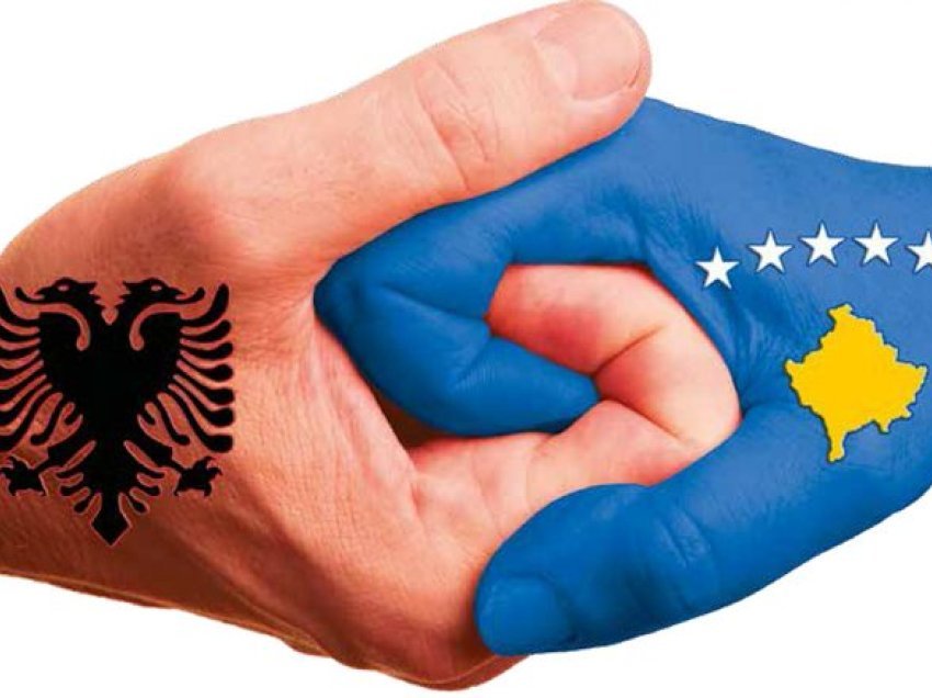Studiuesi austriak: Rusia po tenton t’i prishë miqësitë e Kosovës dhe Shqipërisë me Perëndimin