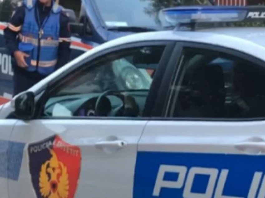 Ushtroi dhunë ndaj të bijës dhe e kanosi me thikë, arrestohet një person në Korçë