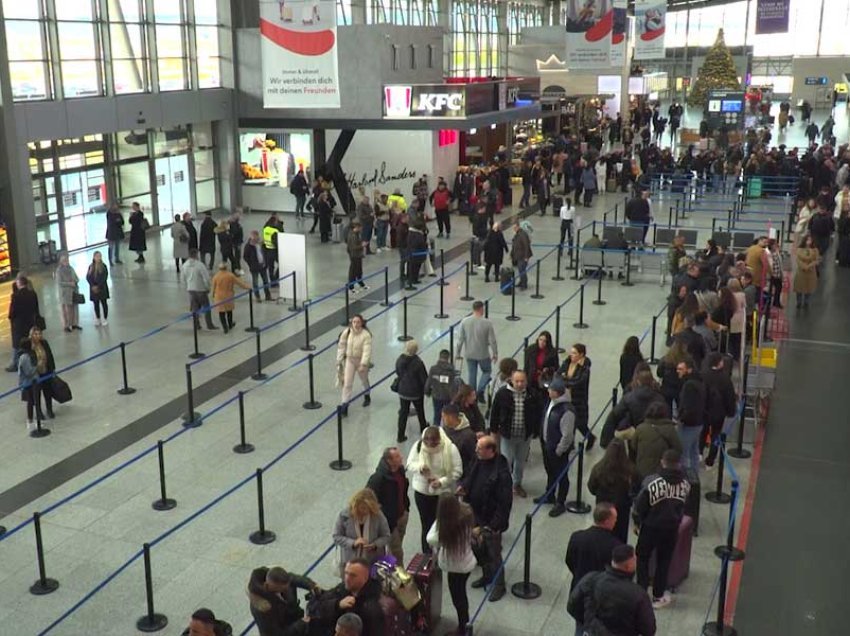 Në tri ditët e para të janarit, mbi 10 mijë udhëtarë më shumë në Aeroportin e Prishtinës 