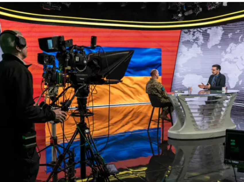NYT: Ukrainasit janë të lodhur nga 'propaganda shtetërore'