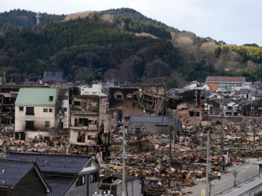 Rritet numri i të vdekurve nga tërmeti në Japoni