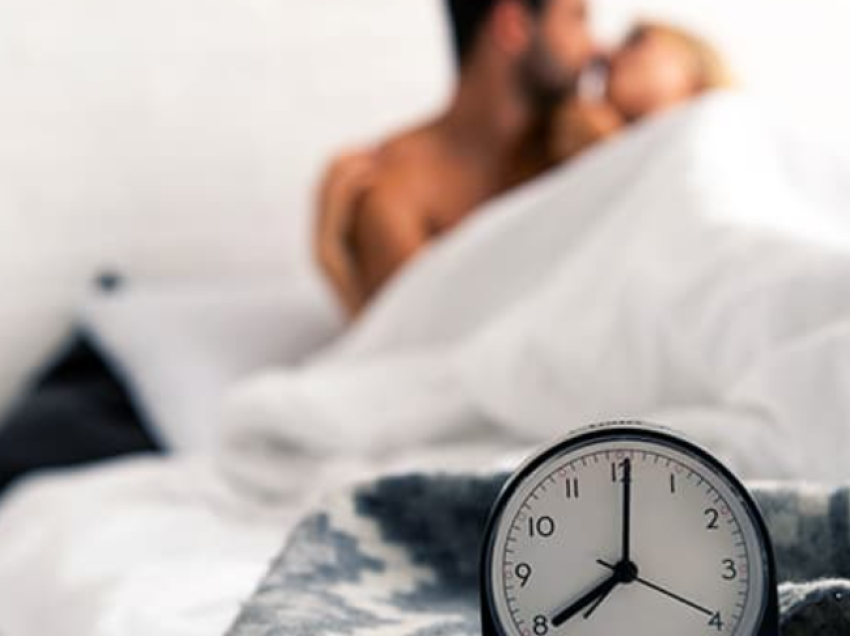 Shfrytëzojeni sa më shumë orët e mëngjesit për të bërë seks