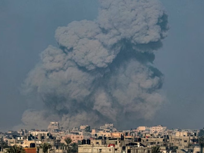 Izraeli bombardon jugun e Gazës teksa liderët diskutojnë të ardhmen pas luftës