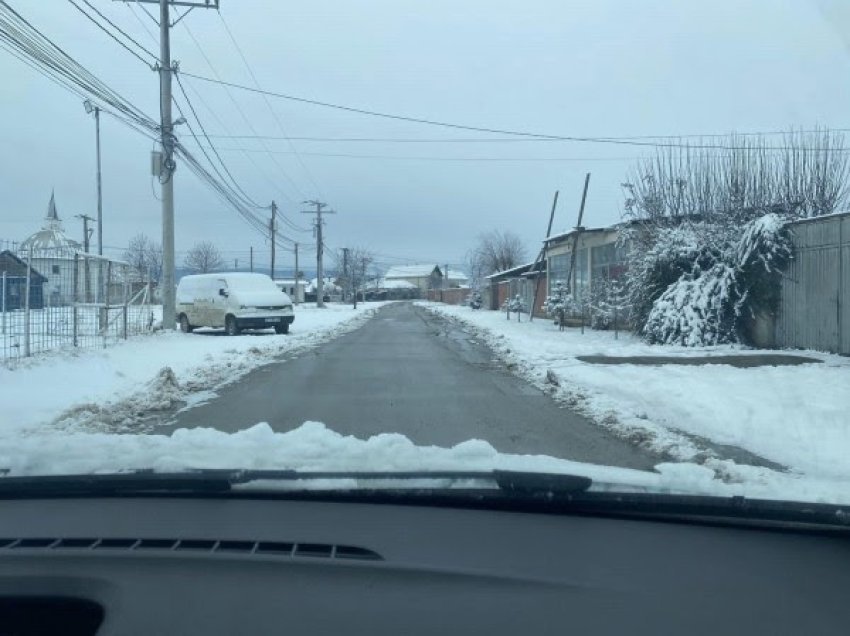 ​Në Obiliq rrugët e kalueshme pas reshjeve të borës