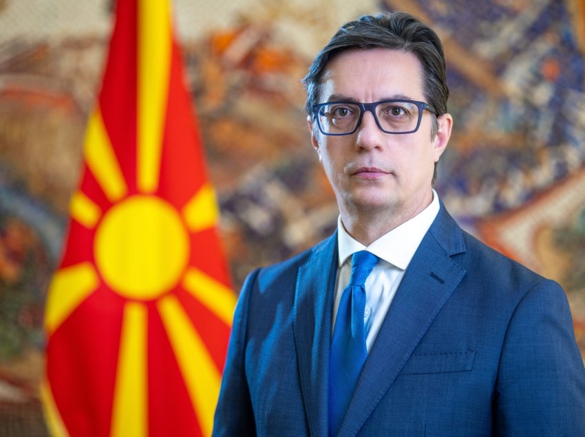 Presidenti i Maqedonisë së Veriut nesër në Kosovë, pritet nga Osmani